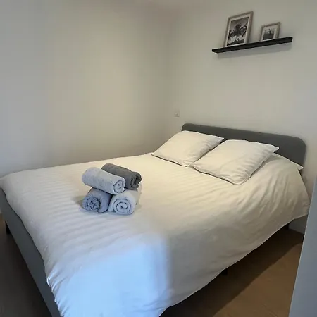 Апартаменты Charming Cocoon In Downtown